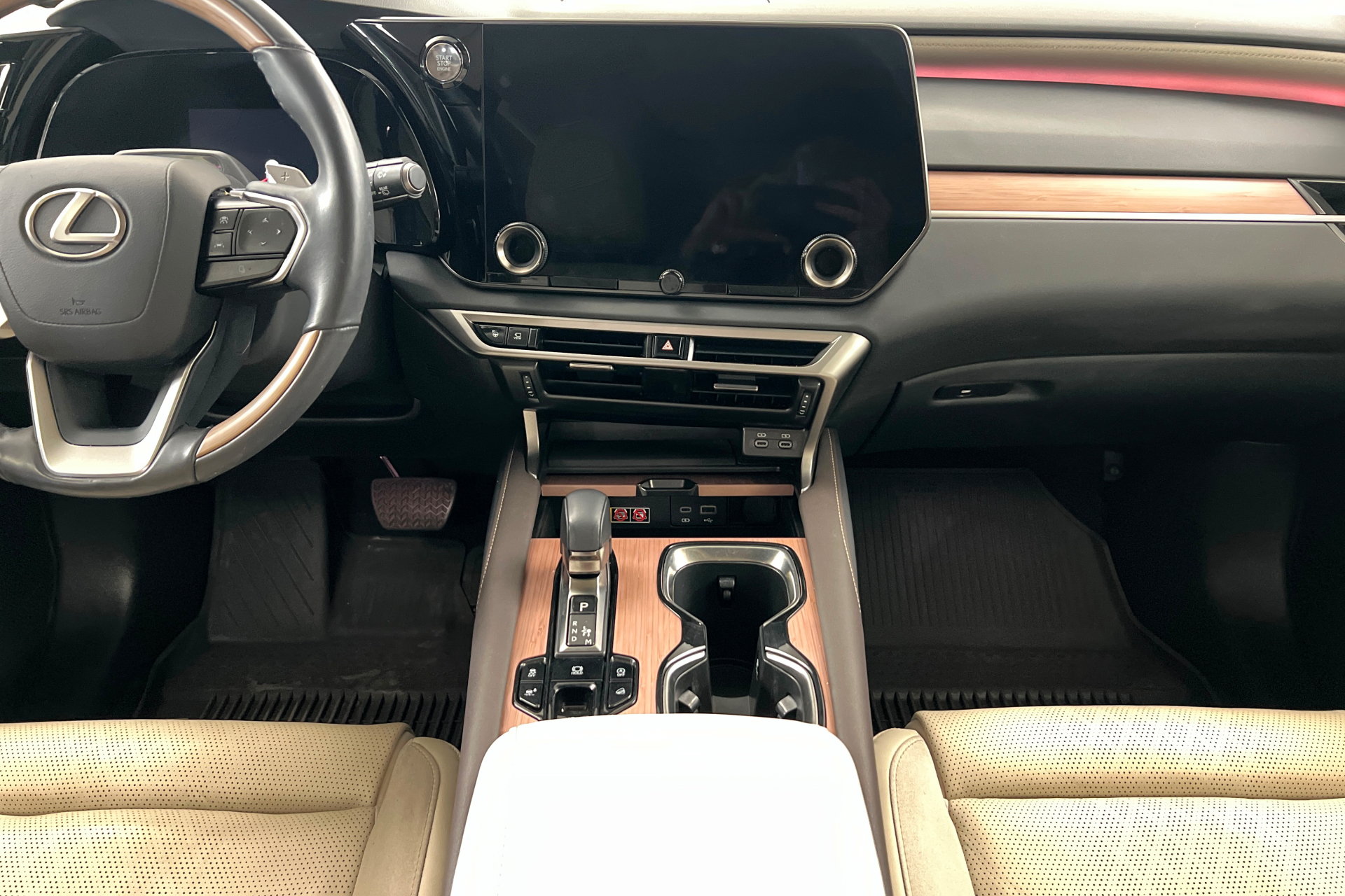 Used 2024 Lexus RX 350 AWD w/ Convenience Package image 14