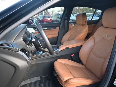 Used 2023 Cadillac CT5 V w/ Platinum Package image 6