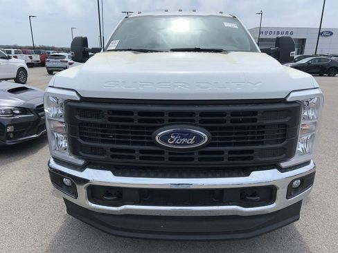 Used 2024 Ford F350 XL image 2