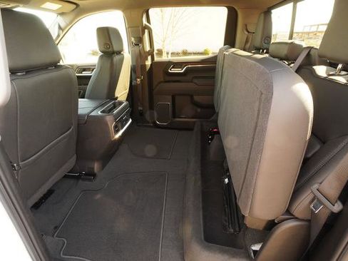 Used 2025 GMC Sierra 1500 SLT w/ SLT Premium Plus Package image 35