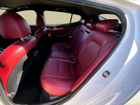 Certified 2021 Kia Stinger GT image 28