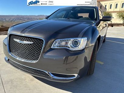 Used 2022 Chrysler 300 Touring