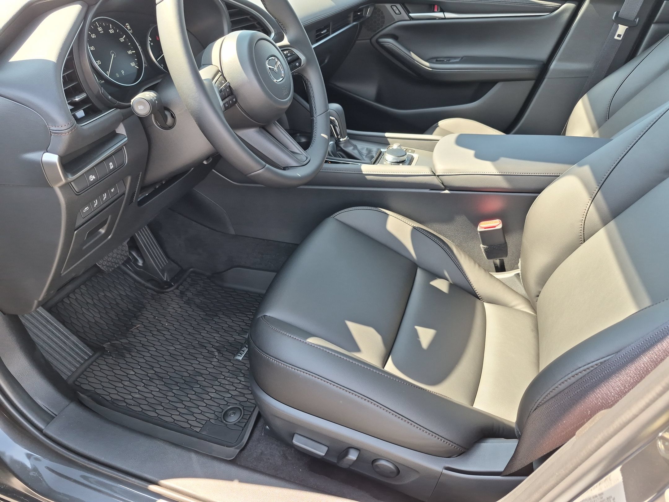 New 2026 MAZDA MAZDA3 2.5 S Sedan w/ Preferred Pkg FWD image 14