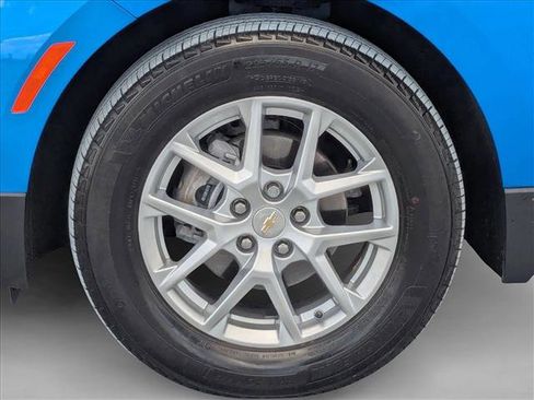 Used 2024 Chevrolet Equinox LT image 23