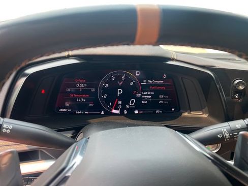Used 2021 Chevrolet Corvette Stingray Preferred Cpe w/ Z51 Performance Package RWD image 14