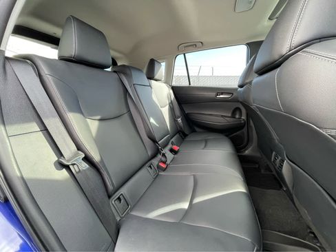 Used 2023 Toyota Corolla Cross XLE image 26