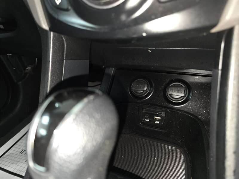Used 2015 Hyundai Santa Fe Sport FWD image 22