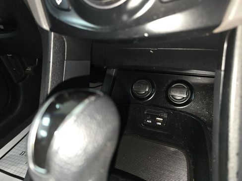 Used 2015 Hyundai Santa Fe Sport image 22