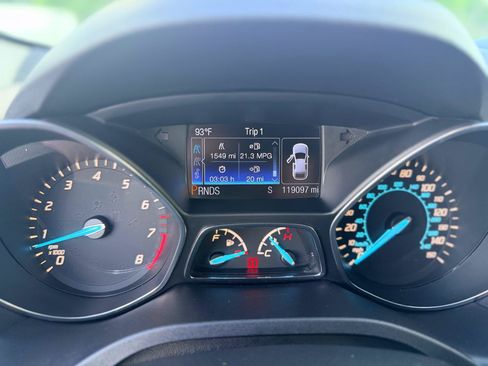 Used 2013 Ford Escape Titanium w/ Parking Technology Pkg FWD image 29