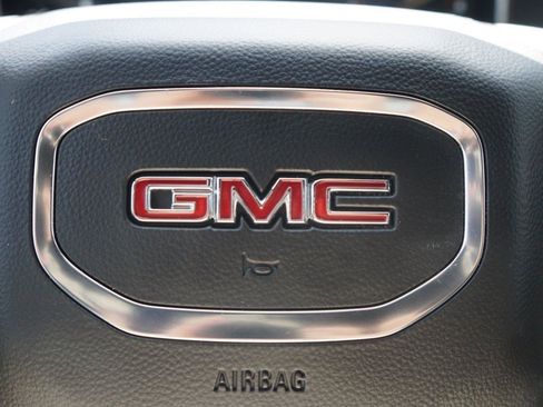 Used 2023 GMC Sierra 1500 AT4 w/ AT4 Premium Package AWD/4WD image 15