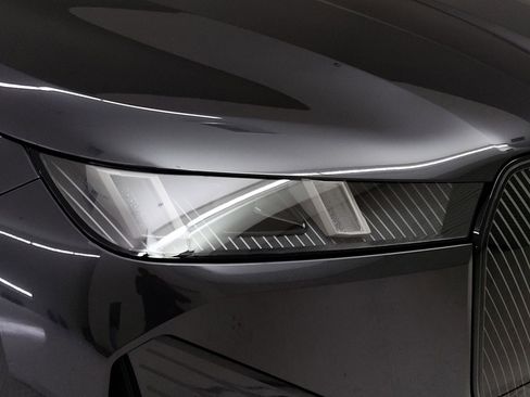 New 2026 BMW iX xDrive60 w/ Premium Package image 3