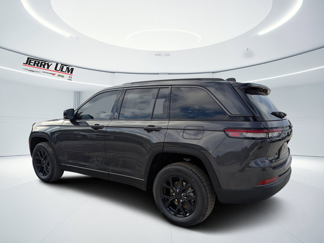 New 2026 Jeep Grand Cherokee Altitude AWD/4WD image 5