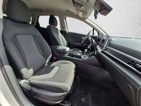 Used 2024 Kia Sportage LX FWD image 20