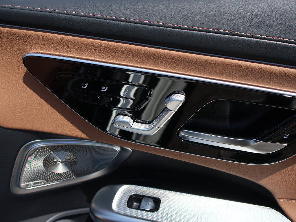 New 2027 Mercedes-Benz CLE 450 4MATIC Cabriolet image 7
