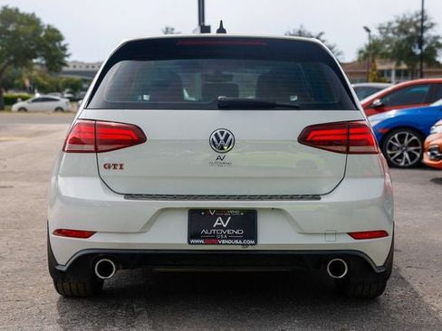 Used 2019 Volkswagen GTI SE FWD image 10