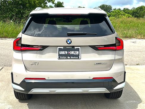 New 2026 BMW X1 xDrive28i w/ Convenience Package AWD/4WD image 7