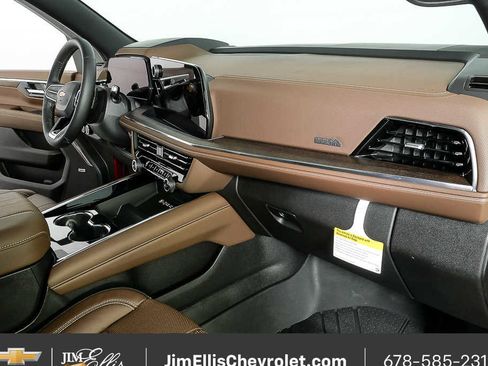 New 2026 Chevrolet Tahoe High Country w/ Sun And Tow Package AWD/4WD image 25