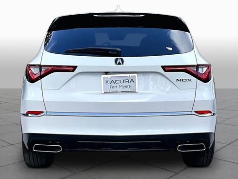 Used 2024 Acura MDX FWD image 8