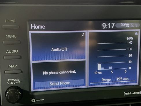 Used 2021 Toyota RAV4 LE image 26