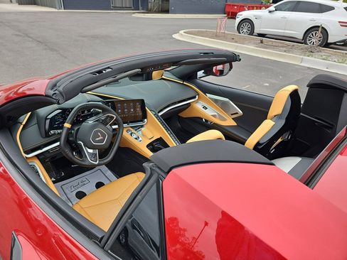 Used 2023 Chevrolet Corvette Stingray Preferred Conv w/ Z51 Performance Package RWD image 30