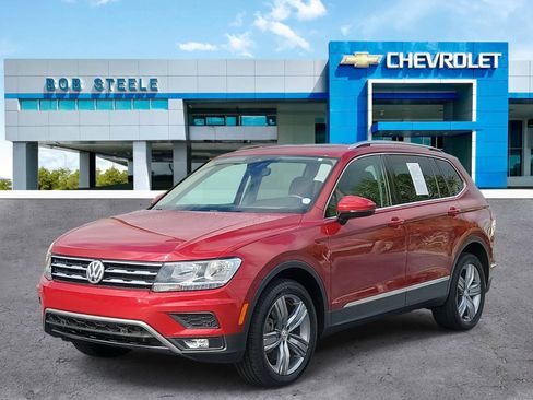 Used 2021 Volkswagen Tiguan SEL image 3