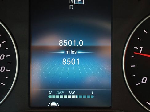 Used 2022 Mercedes-Benz Sprinter 2500 image 16