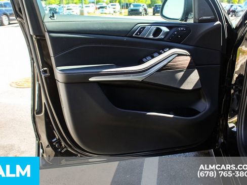 Used 2023 BMW X7 xDrive40i w/ Premium Package AWD/4WD image 42