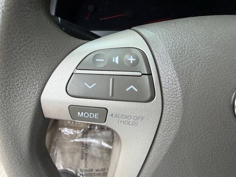 Used 2009 Toyota Camry LE FWD image 19