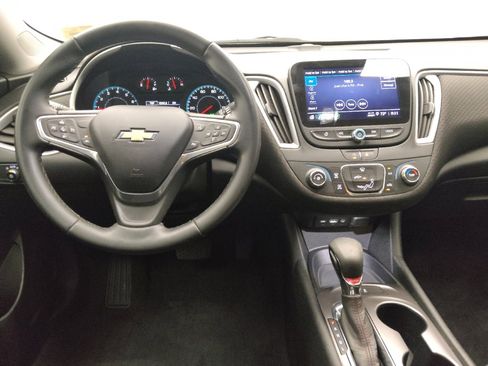 Used 2023 Chevrolet Malibu RS FWD image 22