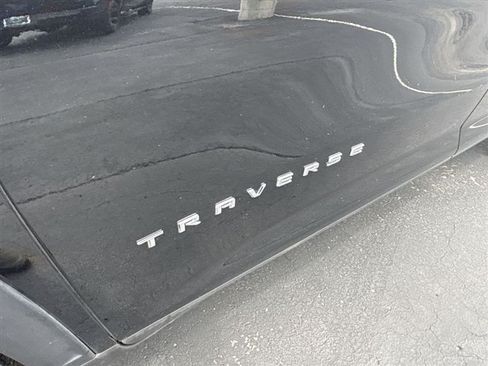 Certified 2024 Chevrolet Traverse LT FWD image 30