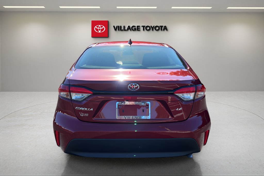 New 2027 Toyota Corolla LE w/ LE Premium Package FWD image 4