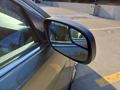 Used 2012 Ford Taurus Limited image 5