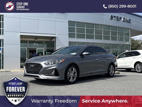 Used 2018 Hyundai Sonata Limited w/ Limited Ultimate Package 03 image 1