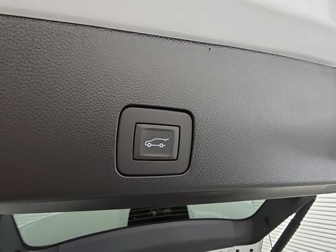 New 2026 Buick Encore GX Avenir w/ Avenir Technology Package image 33