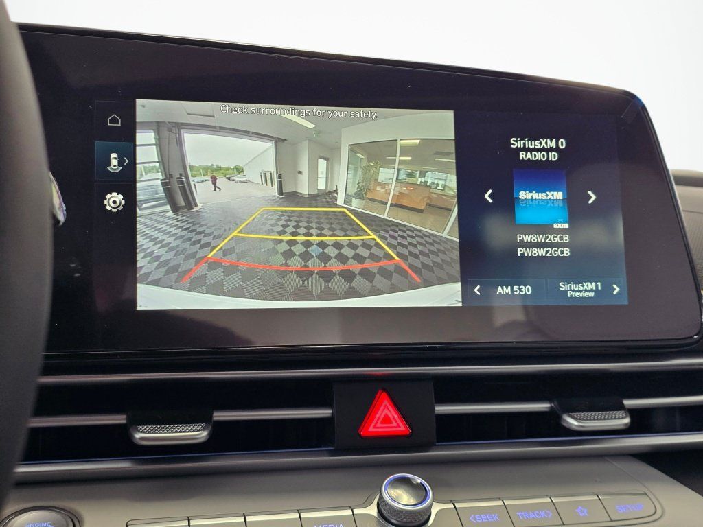 New 2026 Hyundai Elantra Limited FWD image 27