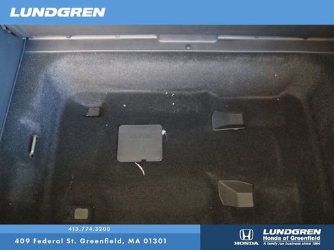 Used 2025 Honda Pilot EX-L image 33