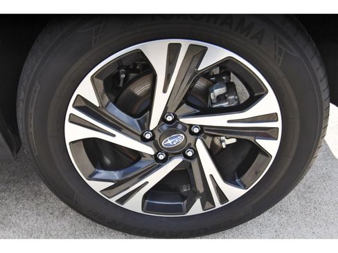Used 2024 Subaru Crosstrek 2.0i Premium AWD/4WD image 28