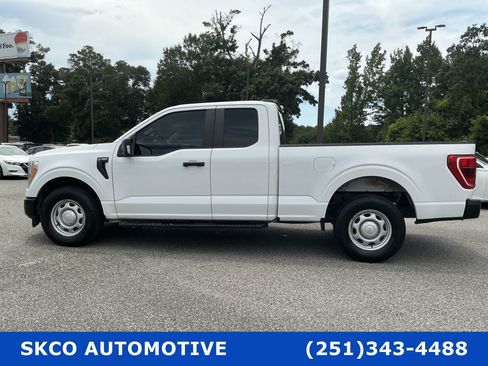 Used 2022 Ford F150 XL w/ Equipment Group 101A High RWD image 2