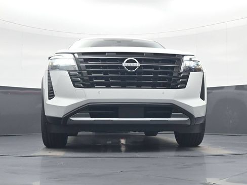 New 2026 Nissan Pathfinder SL w/ Cargo Package AWD/4WD image 17