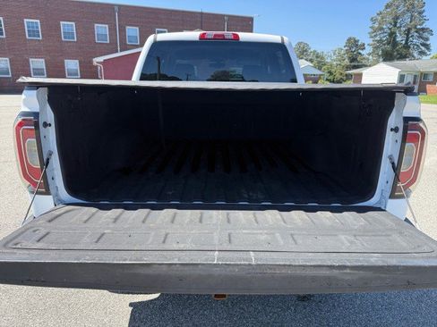 Used 2016 GMC Sierra 1500 SLT w/ All Terrain X Package AWD/4WD image 15