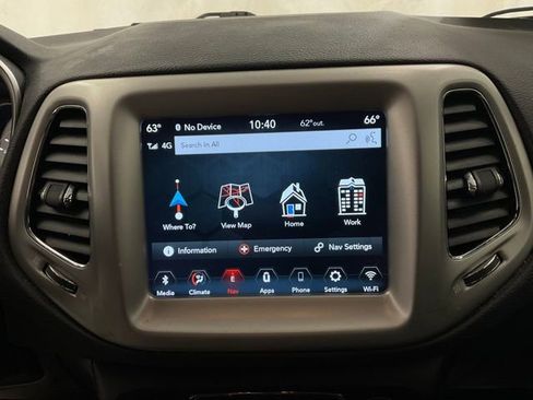 Used 2021 Jeep Compass Latitude AWD/4WD image 18