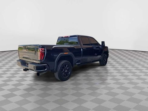 Used 2024 GMC Sierra 2500 AT4 w/ AT4 Premium Plus Package AWD/4WD image 8