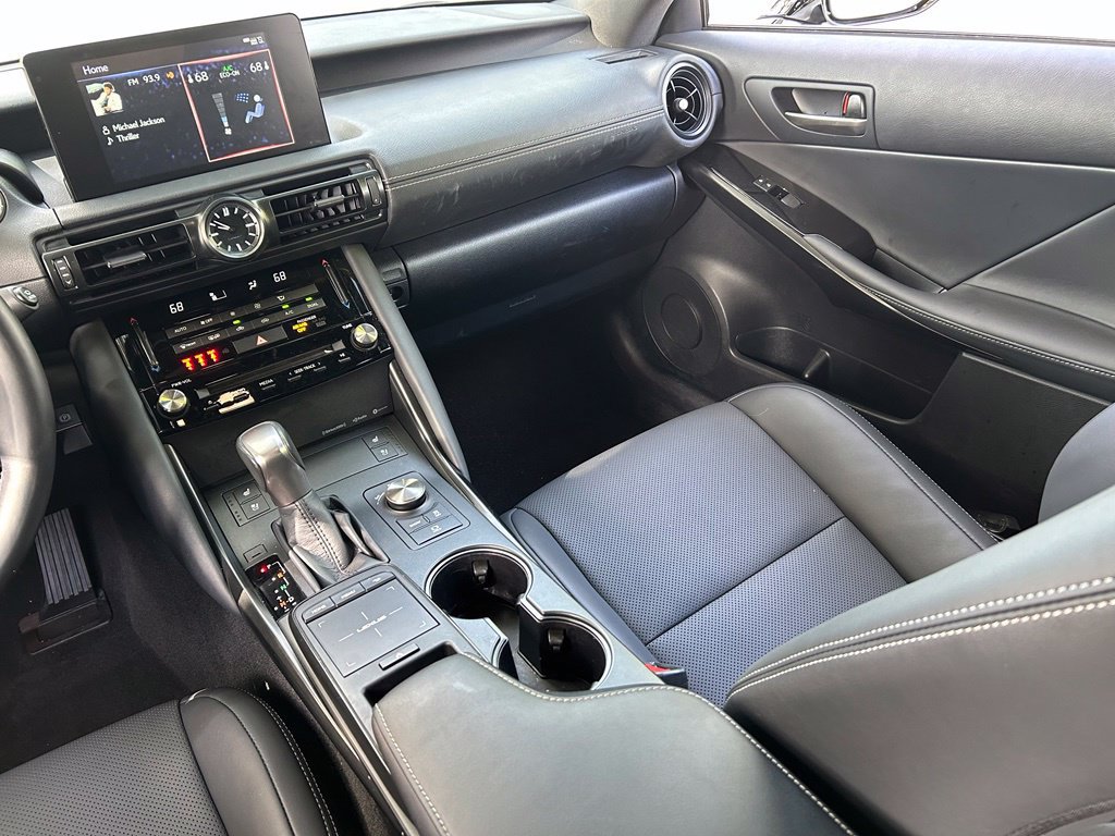 Used 2024 Lexus IS 300 w/ Comfort Package RWD image 12