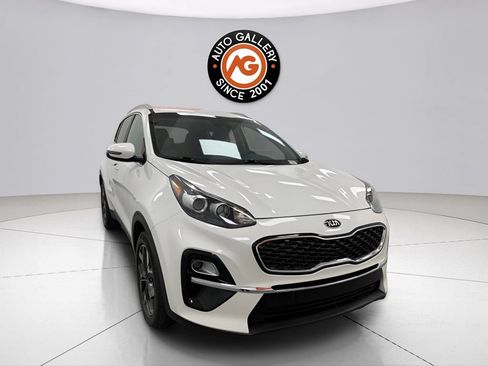 Used 2021 Kia Sportage EX FWD image 1