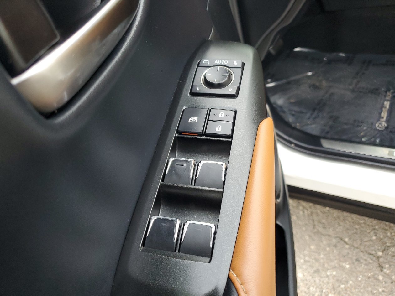 Used 2019 Lexus NX 300h AWD w/ Comfort Package image 16