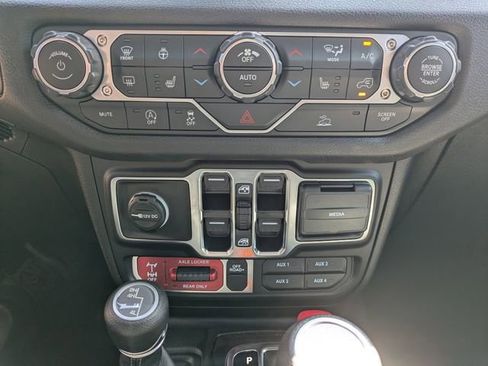 New 2025 Jeep Wrangler Willys image 29