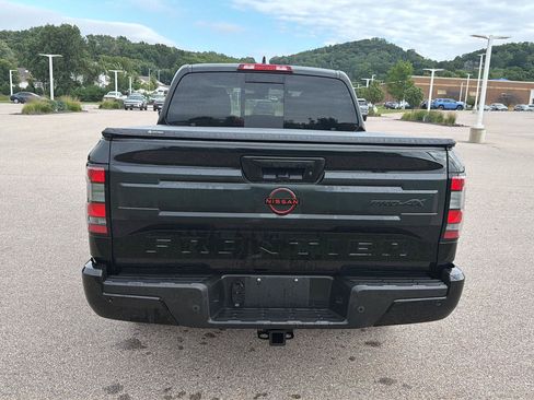 Used 2025 Nissan Frontier PRO-4X w/ Pro Premium Package AWD/4WD image 3