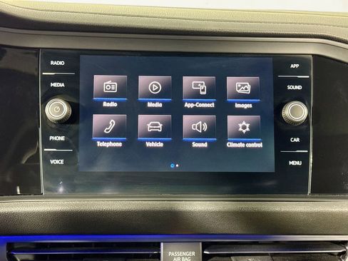 Used 2020 Volkswagen Jetta GLI Autobahn FWD image 14