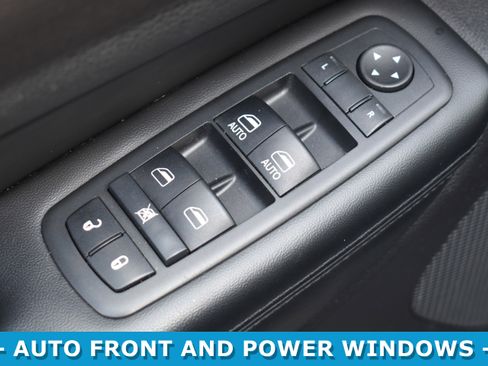 Used 2016 Jeep Grand Cherokee Laredo w/ Quick Order Package 23E image 7