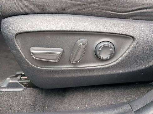 Used 2023 Toyota RAV4 XLE w/ Convenience Package image 15